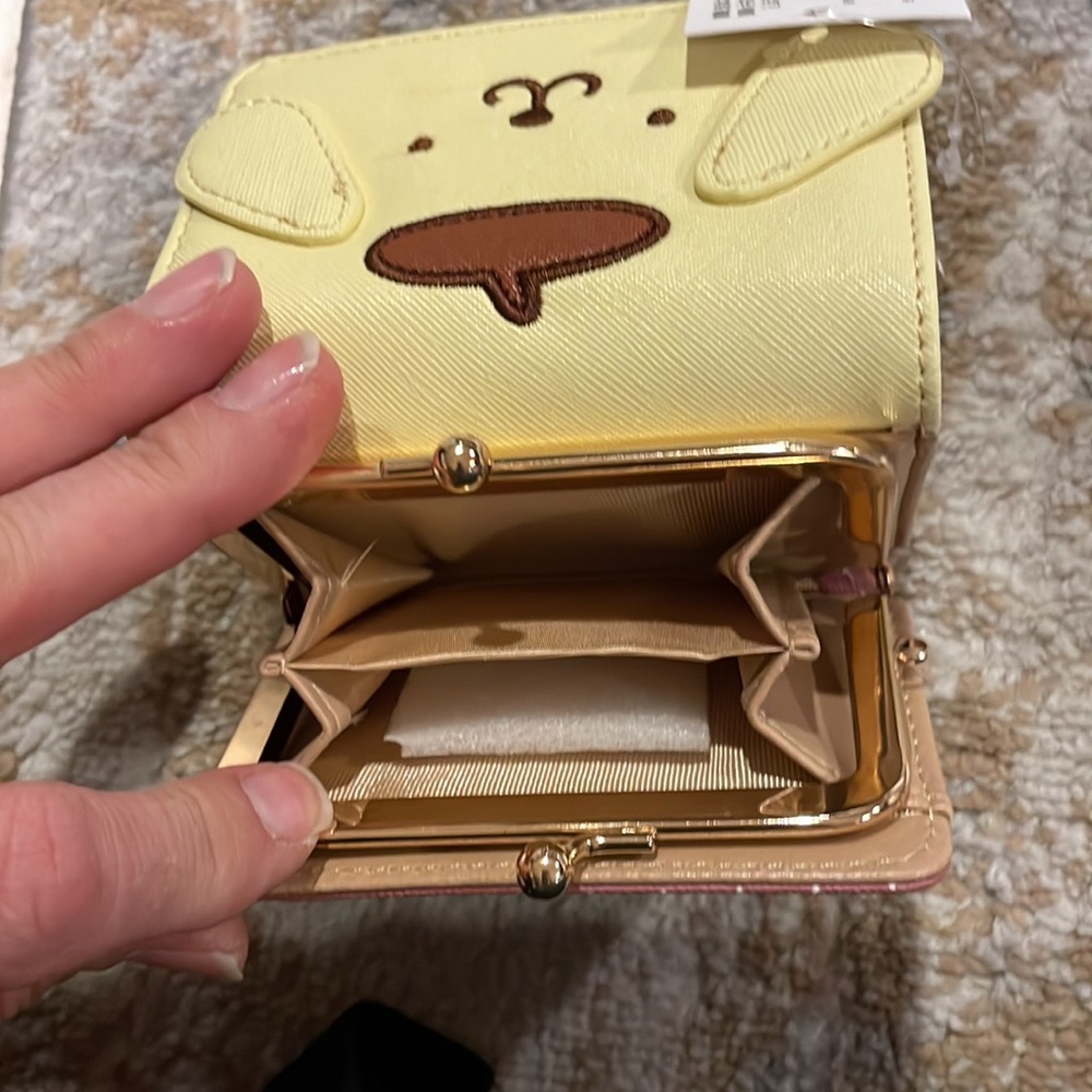 Pompompurin Kisslock Bifold Faux Leather Wallet - Picture 5 of 13